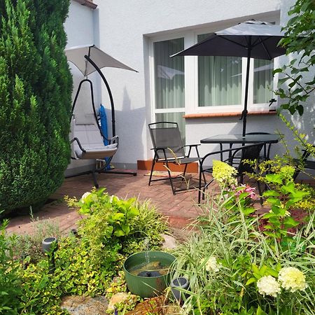 Apartament - 3 Pokojowe Dwupoziomowe Mieszkanie Z Ogrodem Krokowa Exterior foto